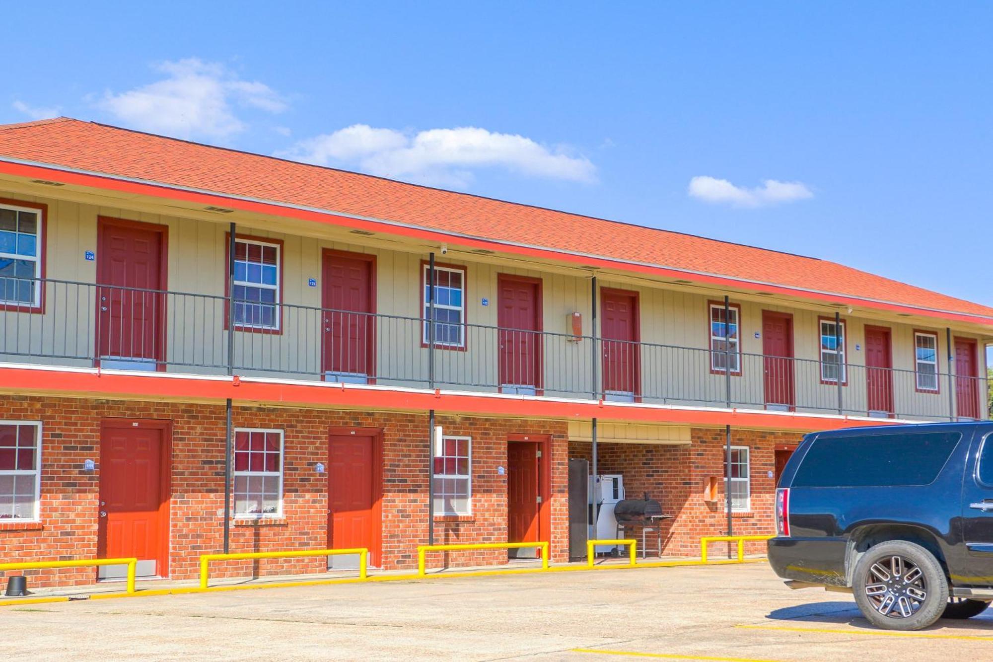 Economy Inn By Oyo Lockport Near Houma المظهر الخارجي الصورة