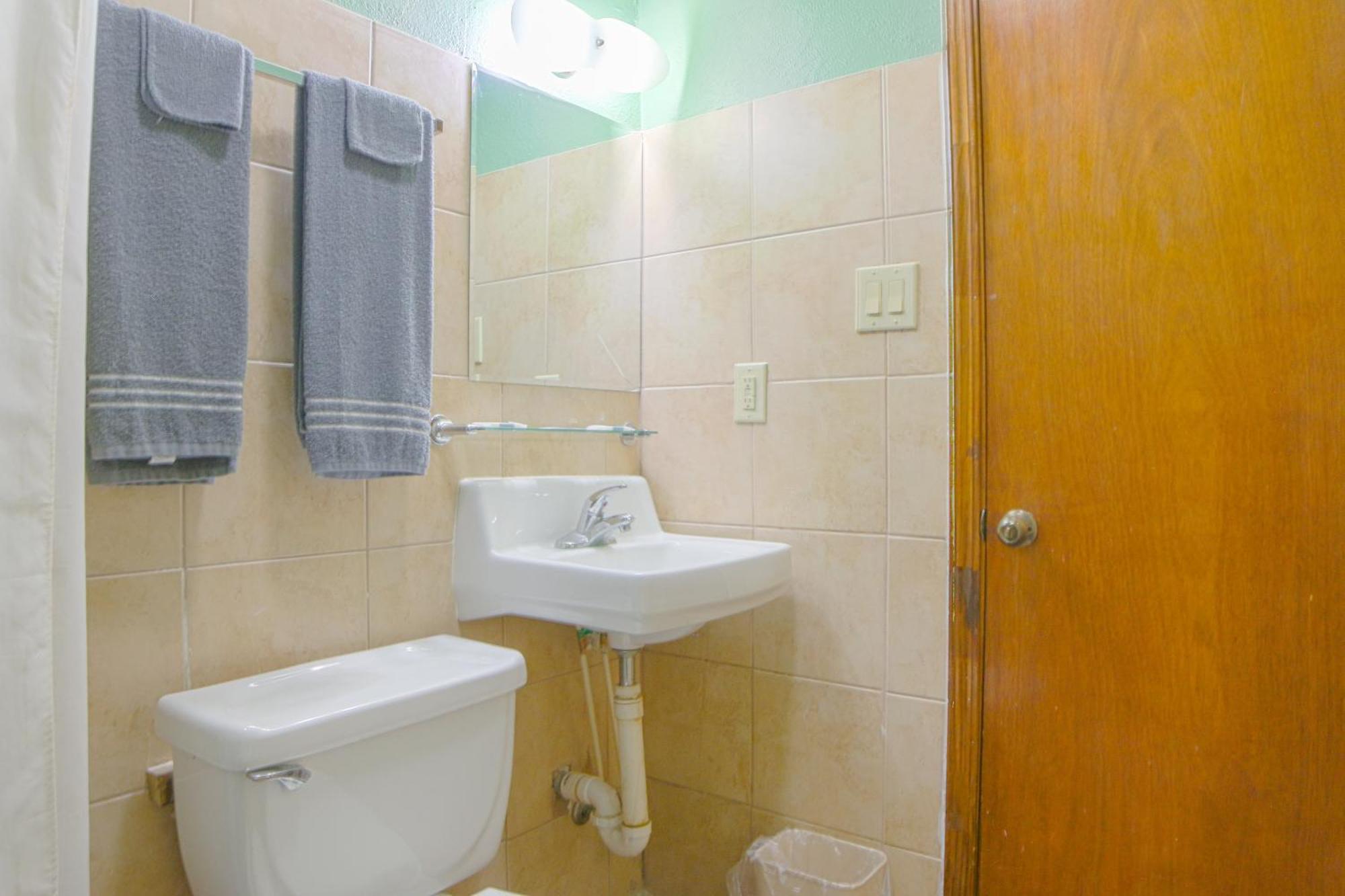 Economy Inn By Oyo Lockport Near Houma المظهر الخارجي الصورة