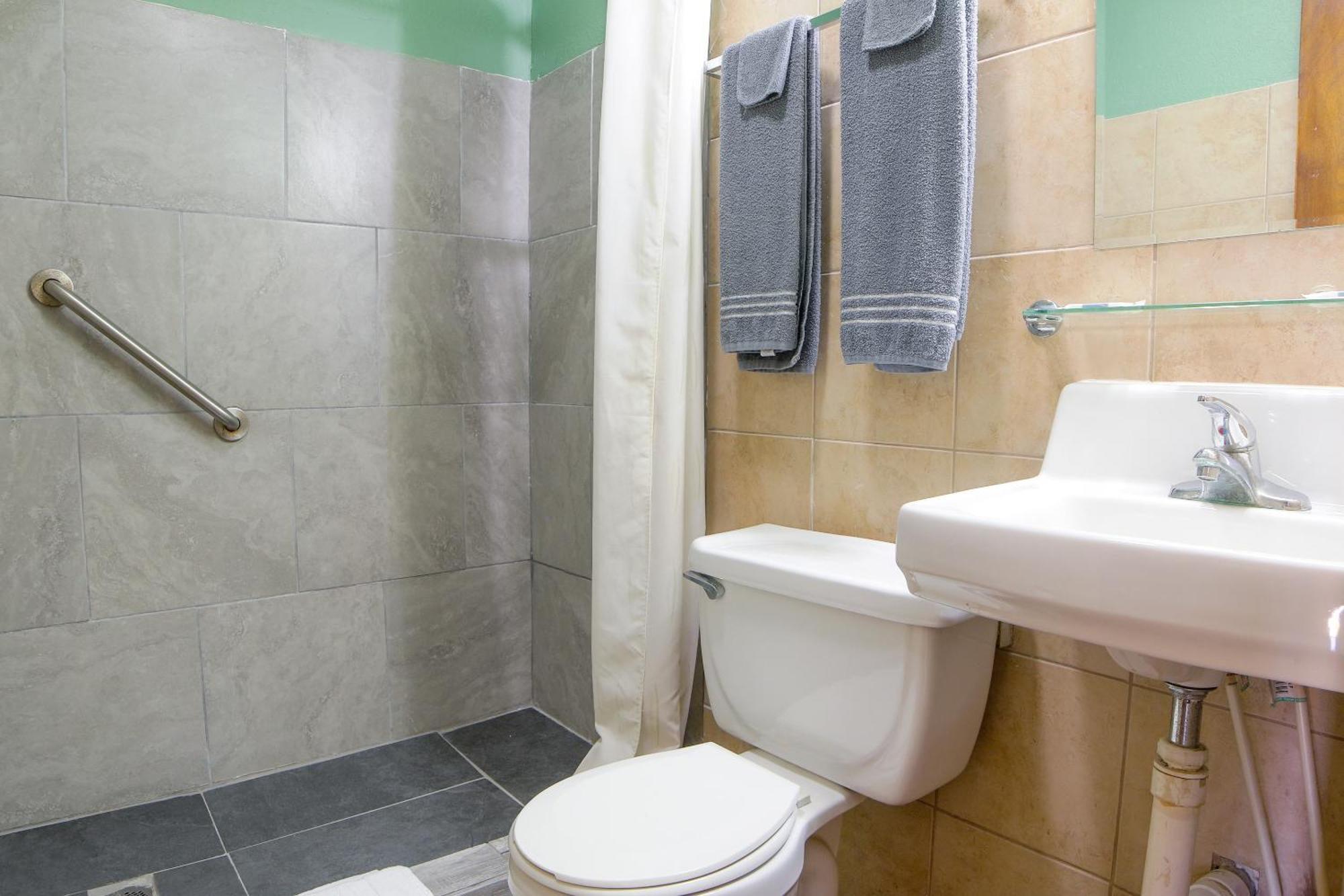 Economy Inn By Oyo Lockport Near Houma المظهر الخارجي الصورة